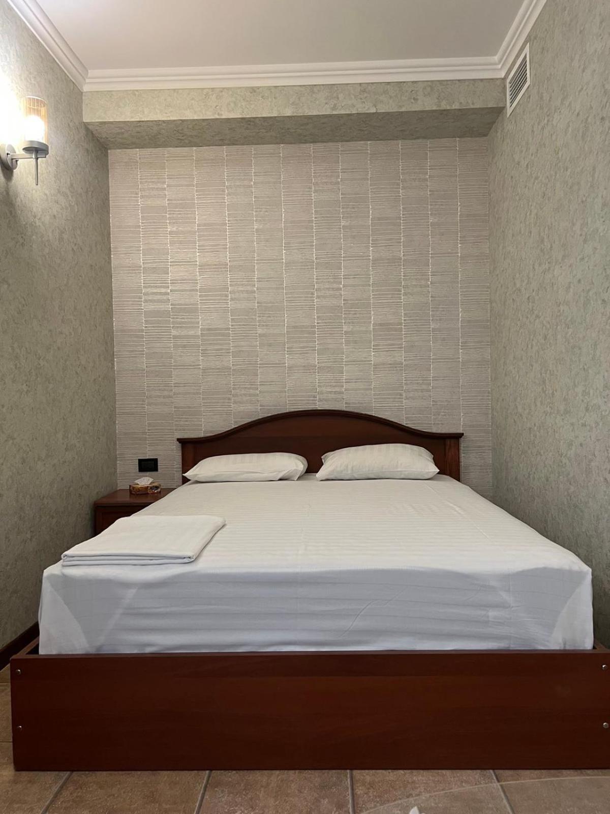 Park Avenue Hotel Erywań Zewnętrze zdjęcie