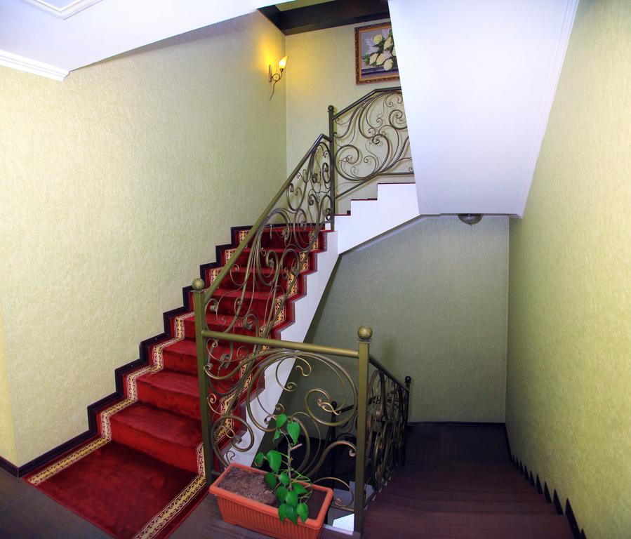 Park Avenue Hotel Erywań Zewnętrze zdjęcie