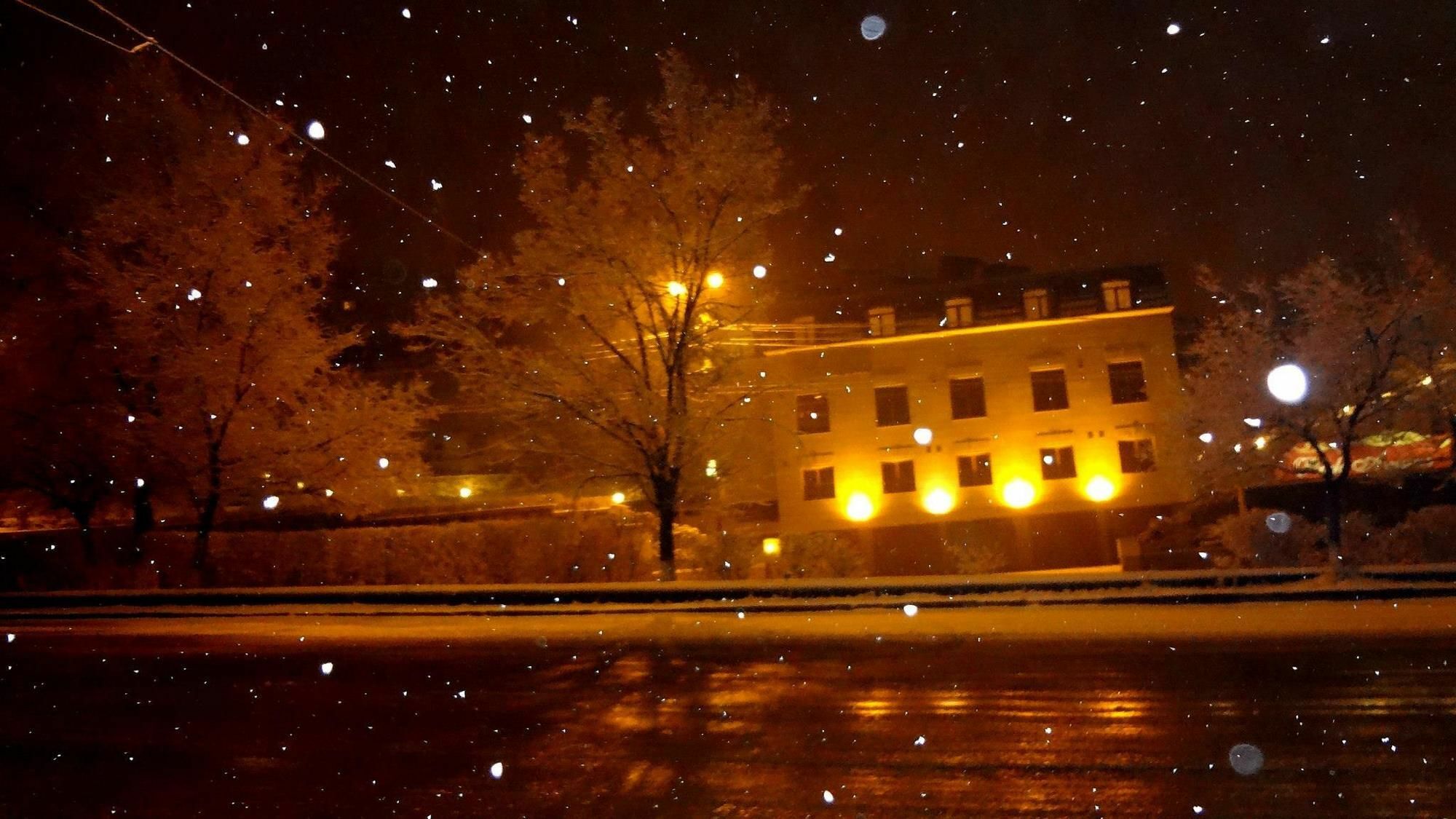 Park Avenue Hotel Erywań Zewnętrze zdjęcie